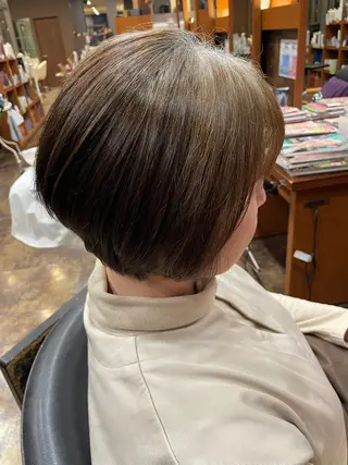 ショート 落合 ちりのヘアスタイル