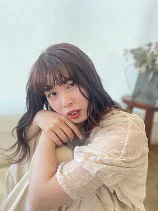 ミディアム Joule 菜穂のヘアスタイル