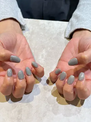 ネイル REINA .のネイルデザイン