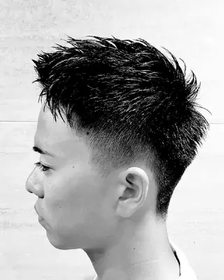 ショート BroTokyo 有楽町アシスタントのヘアスタイル