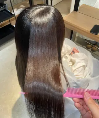 ロング パーマ 頼金 愛海のヘアスタイル