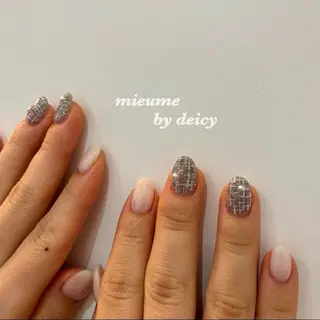 ネイル mieumu by deicy所属・たかはし みくのネイルデザイン