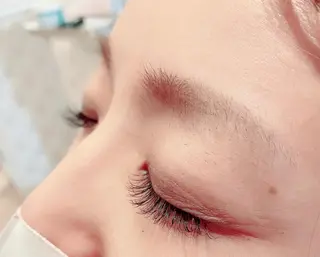 マツエク・マツパ Le'a PRIVATE SALON所属・佐藤 かおりのマツエク・マツパデザイン