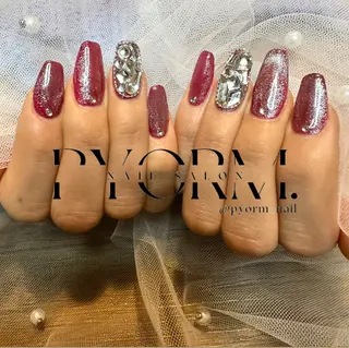 ネイル nailsalon PYORM.ピョルムのネイルデザイン