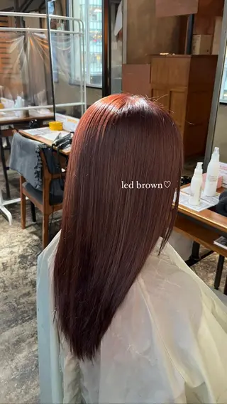 ロング カラー 光本 杏のヘアスタイル