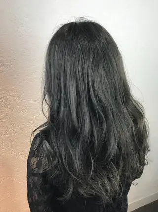 ロング カラー デザインカラー🌈 高木リョウのヘアスタイル