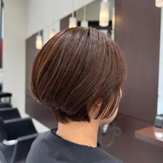 ショート 大根 凜子のヘアスタイル