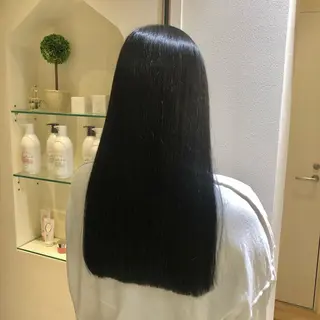 ロング 組藤 沙奈のヘアスタイル
