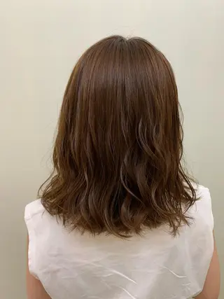 ミディアム カラー 切りっぱなしボブ ソノキユウカのヘアスタイル