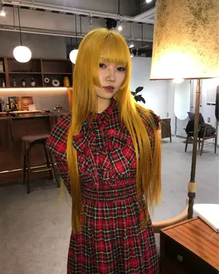 カラー 武石 優愛のヘアスタイル
