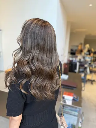 ロング カラー kilto.きょうか 🍑カットモデル🍑のヘアスタイル