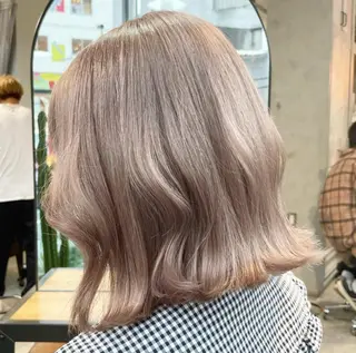 ミディアム カラー ヘアアレンジ 🎀ハイトーン・艶 カラー HANA🎀のヘアスタイル