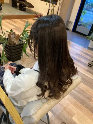 ロング 中野 紹江のヘアスタイル