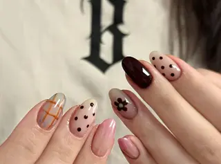 ネイル Pure&Rich Nailのネイルデザイン
