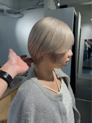 ショート カラー 村田 りょうやのヘアスタイル