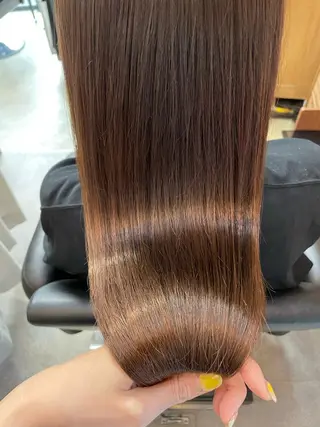 セミロング youres  hair恵比寿本店所属・🌈髪質改善 /成田ありさのヘアスタイル
