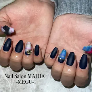 ネイル MADIA藤沢所属・MADIA MEGUのネイルデザイン