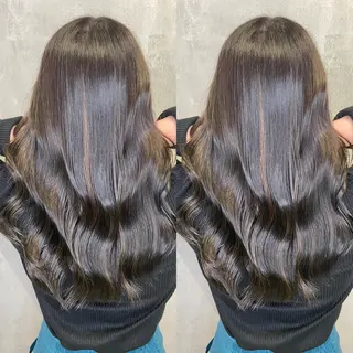 セミロング カラー ツバサ 髪質改善のヘアスタイル