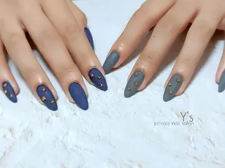 ネイル YUMI NAGAI  のネイルデザイン