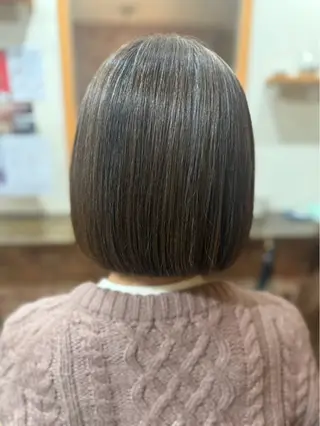 ショート 𝕹 𝕽のヘアスタイル