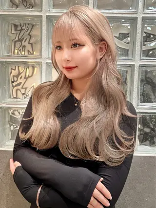 ロング カラー 🥇KEN /レイヤー/艶カラーのヘアスタイル