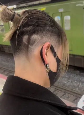 メンズ 勝沼 智哉のヘアスタイル