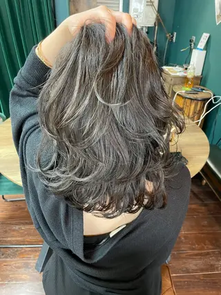 ミディアム vivre libre所属・vivre libreのヘアスタイル