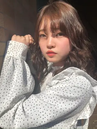 セミロング StellA所属・アートディレクター ワダヒサノリのヘアスタイル