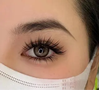 マツエク・マツパ ワンホンデザイン 専門店のマツエク・マツパデザイン