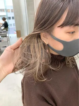 セミロング カラー 🌿似合わせブリーチ 松本朋幸🌿のヘアスタイル