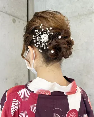 セミロング ヘアアレンジ 女性に人気♪ はやしほのかのヘアスタイル