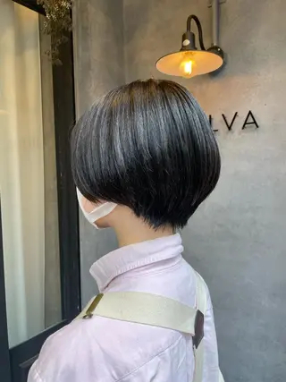 ショート N°　jillva 腰山 菜々美のヘアスタイル
