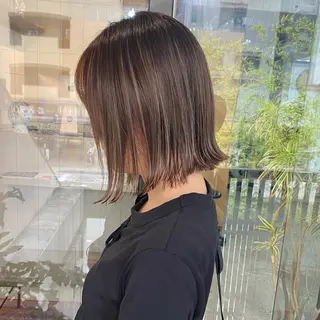 ショート カラー ネイル マツエク・マツパ 中山 天地のヘアスタイル