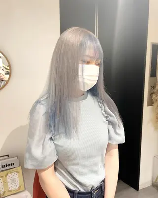 セミロング デザイン🥇複雑履歴 ハイトーン特化のヘアスタイル