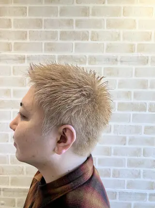 ショート カラー メンズ 🟦西荻窪ハイトーン 艶髪Yu-Ji🟦のヘアスタイル