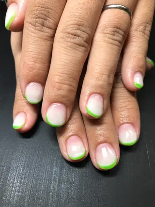 ネイル みんなの店所属・仲谷 つかさのエステ・リラクイメージ