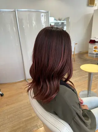 カラー 山本 瑠華のヘアスタイル