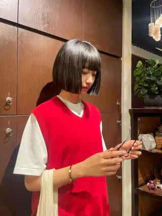 ショート カラー レイヤー/透明感カラ ー/茅ヶ崎/momiのヘアスタイル