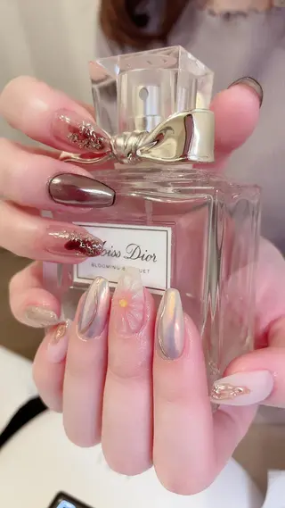 ネイル Petite Cannelle所属・Petite Cannelleのネイルデザイン