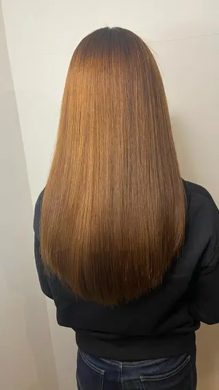 ロング ayumi🦖/ ブリーチカラーのヘアスタイル