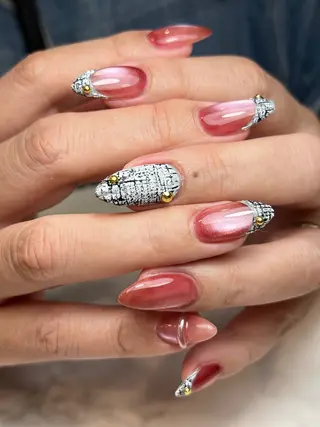 ネイル 森 恵依斗のネイルデザイン