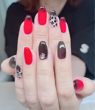 ネイル de mon coeur所属・岩本 祐子のネイルデザイン