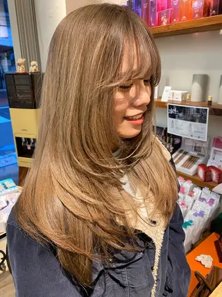 ロング カラー ナチュラルヘア🫧 ナナミのヘアスタイル