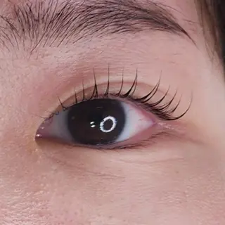 マツエク・マツパ ｃａｒｅ　ｓａｌｏｎ　ＬＩＴ所属・ｃａｒｅ　ｓａｌｏｎ LITのマツエク・マツパデザイン