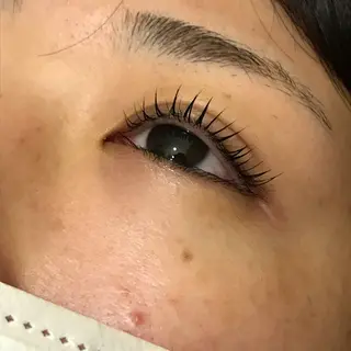 マツエク・マツパ Cure所属・三澤 朱里の眉毛・アイブロウイメージ