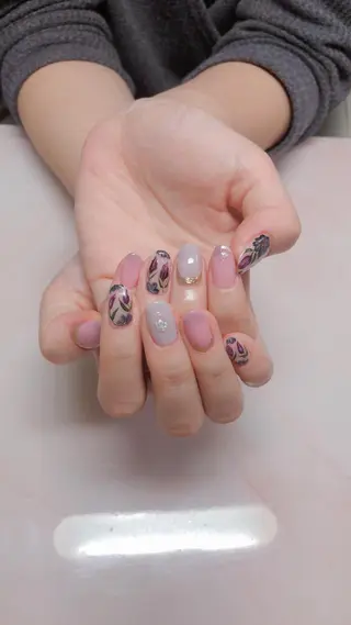 ネイル ハク キのネイルデザイン