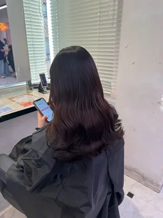 セミロング 韓国ガーリー🤍暖 色カラー🤍misaのヘアスタイル