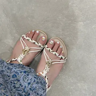 ネイル pool Yuzu🌷のネイルデザイン