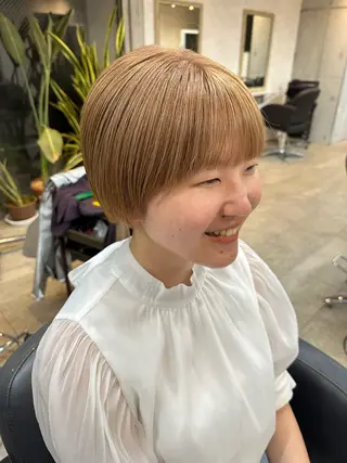 ショート カラー 女性に人気♪ はやしほのかのヘアスタイル