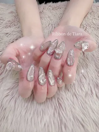 ネイル Ribbon de Tiara MAKIのネイルデザイン